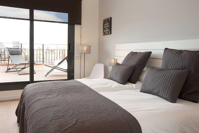 Rent Top Apartments Near Plaza De Catalunya Barcelona Exteriör bild