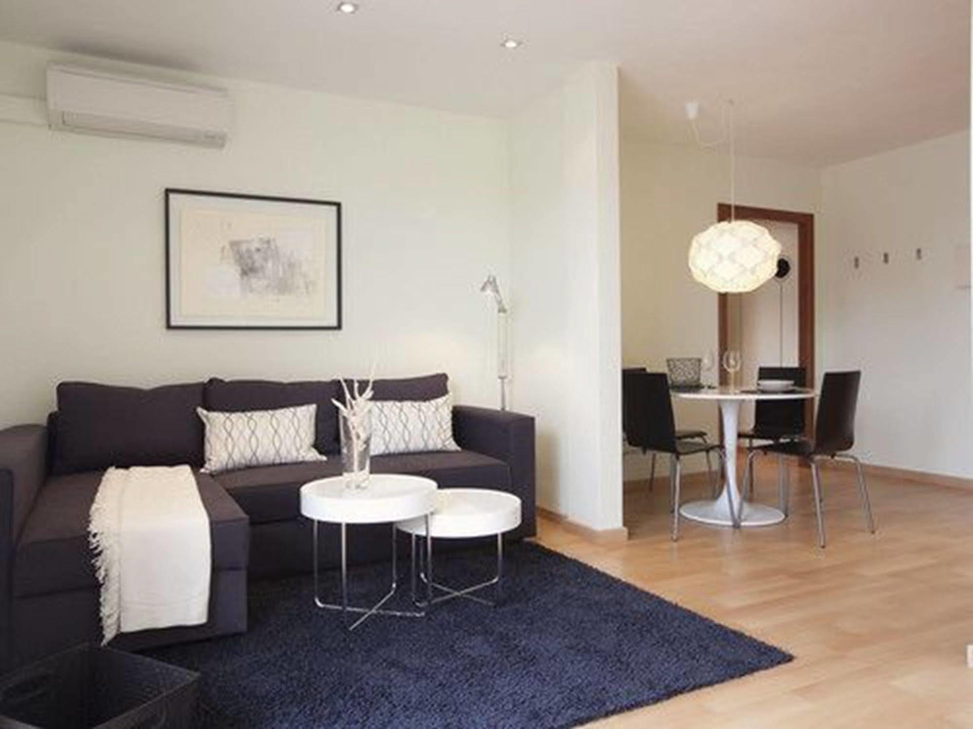 Rent Top Apartments Near Plaza De Catalunya Barcelona Exteriör bild