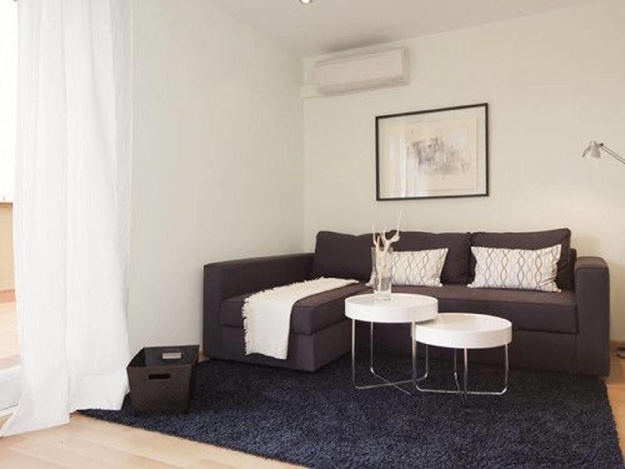 Rent Top Apartments Near Plaza De Catalunya Barcelona Exteriör bild